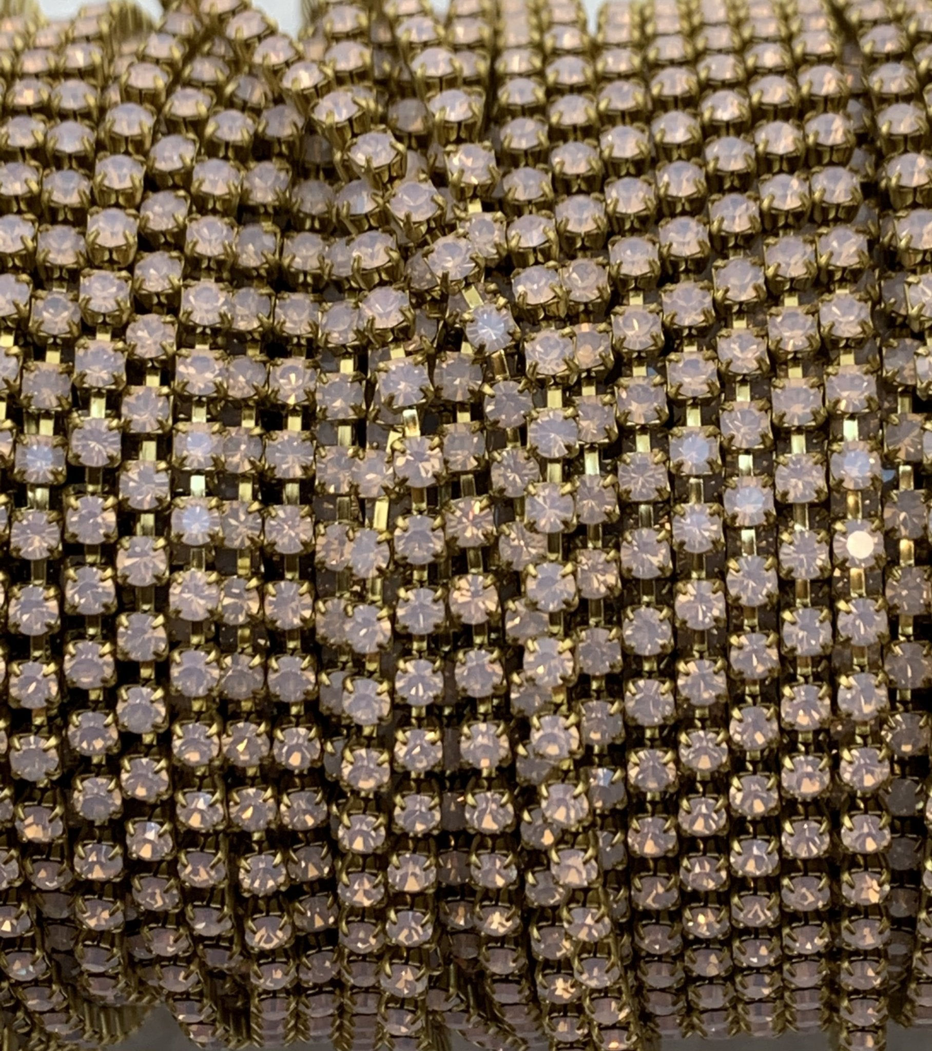 65F7A621-6EAE-430B-94E2-A45C5FC4FEE6_1_2