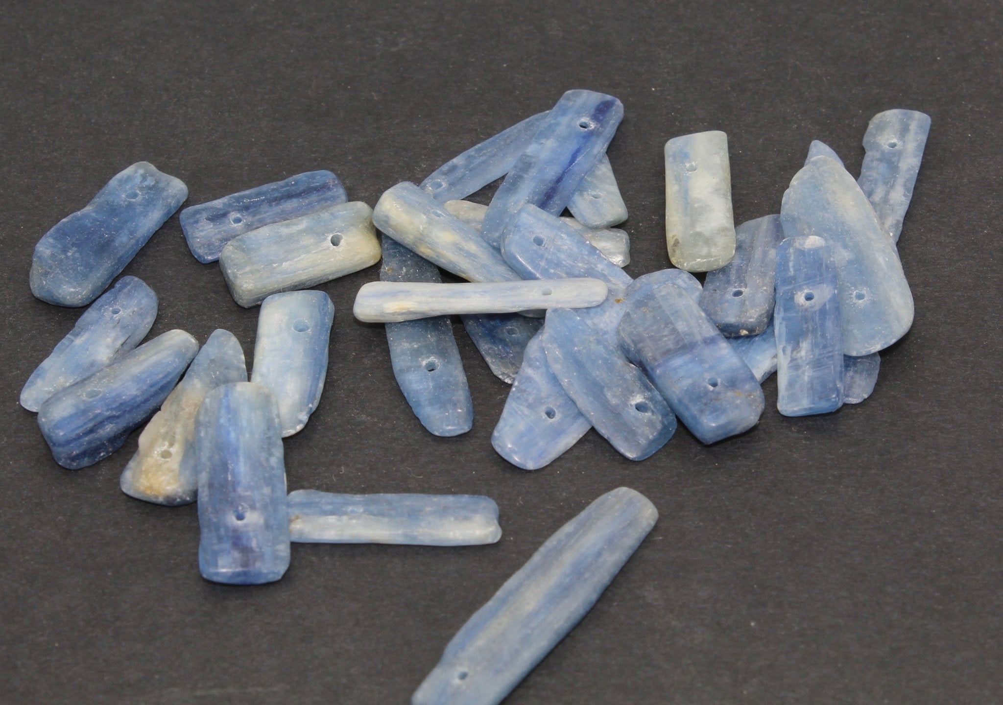 kyanite
