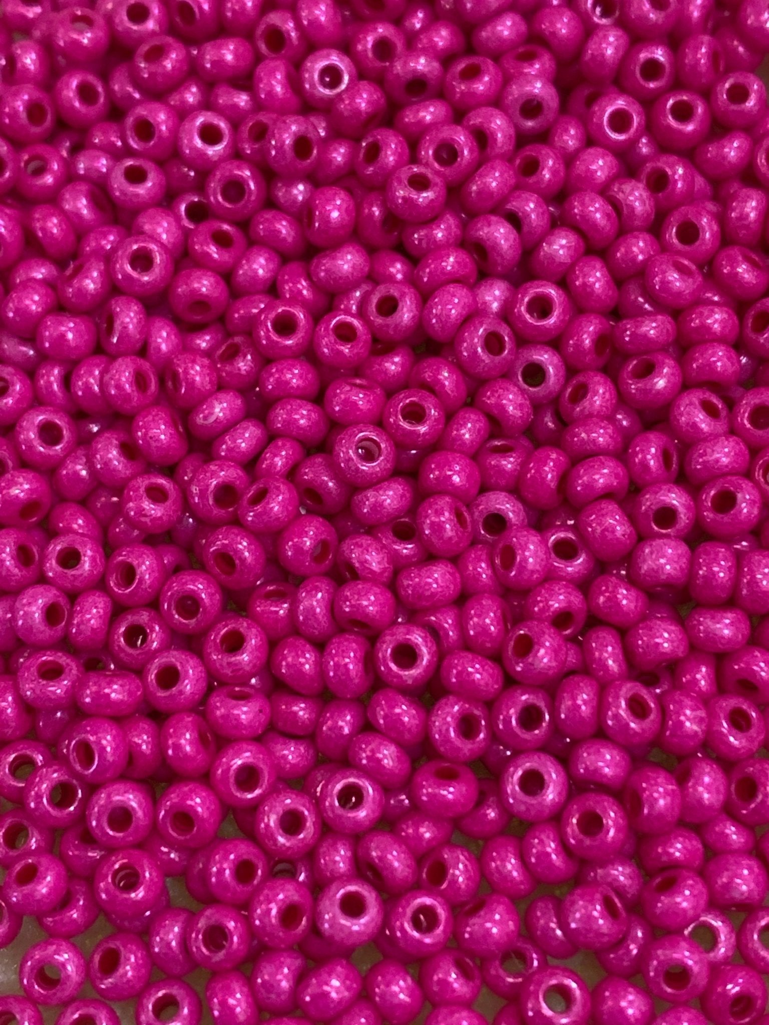 8/0 Czech Neon – Out West Beads