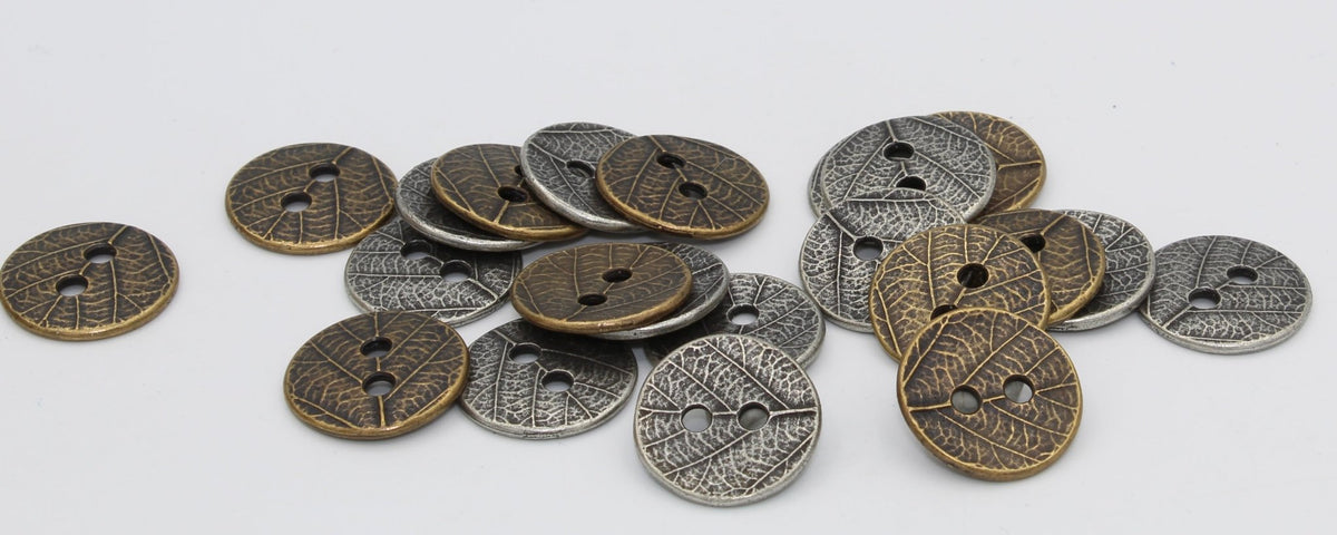 Tierra Cast Etched Leaf Buttons – Out West Beads